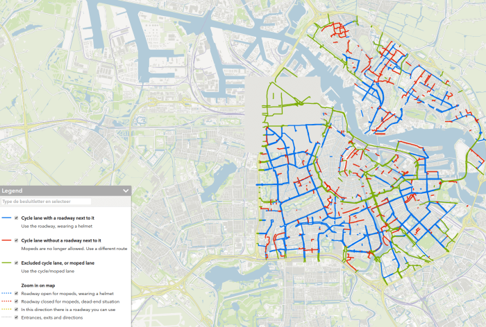 Kaart van snorfiets of scooter naar rijbaan in Amsterdam